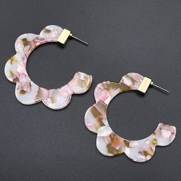 Yellow Gold with Gold and Pink Swirl Acrylic Scallop Hoop Post Back Earrings - Picture 1 of 10